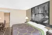 Super 8 by Wyndham Morton Grove/Chicago - Second Medium