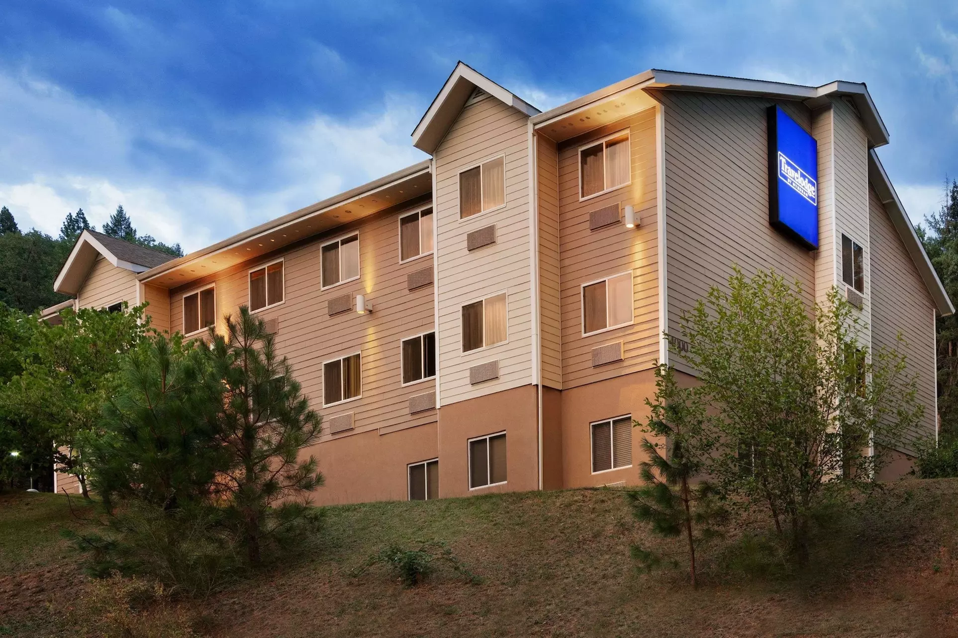 Travelodge by Wyndham Dunsmuir - Primary Image