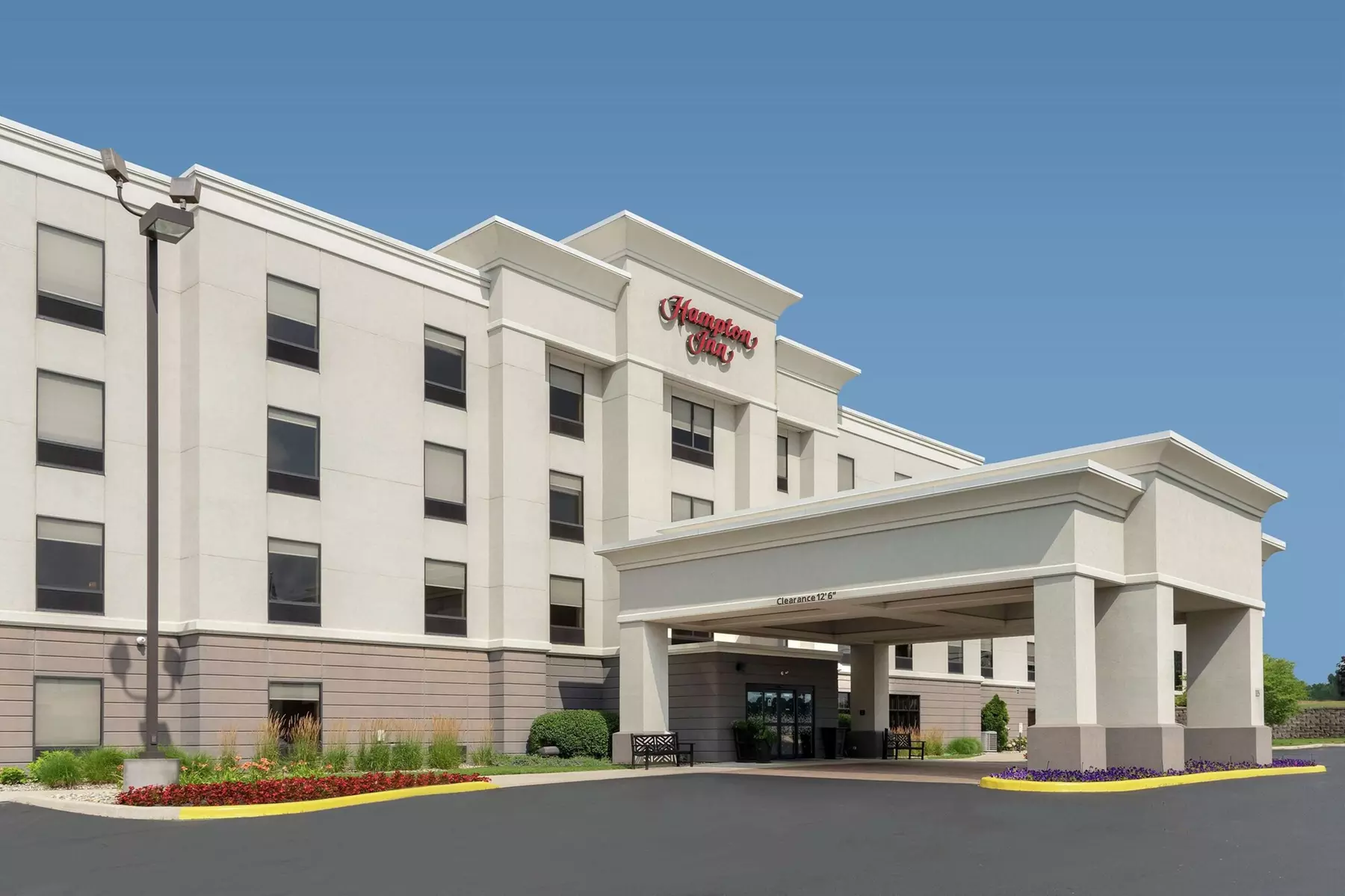 Hampton Inn Warsaw - Primary Image