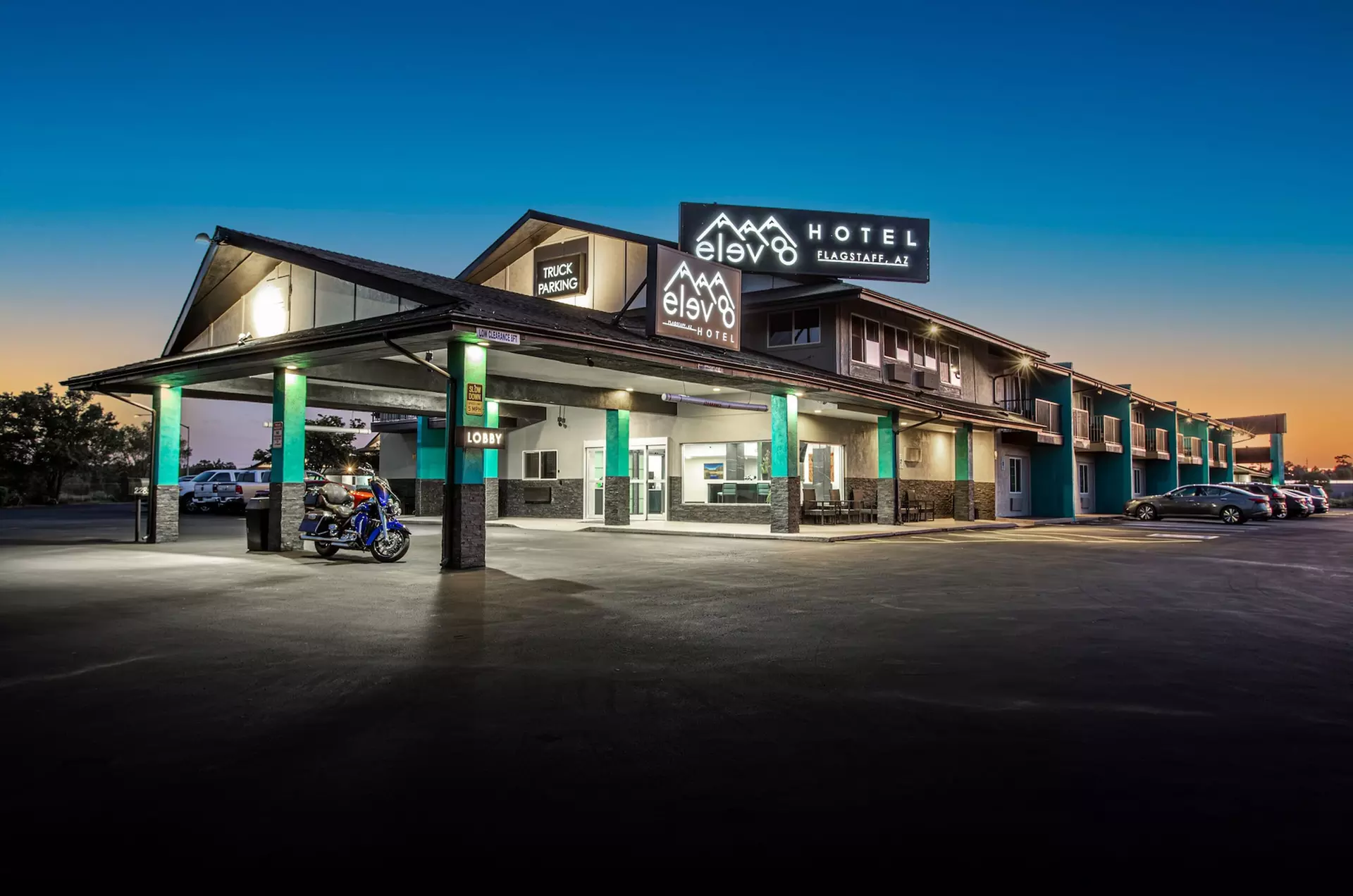 Hotel Elev8 Flagstaff I-40 Exit 198 Butler Ave - Primary Image