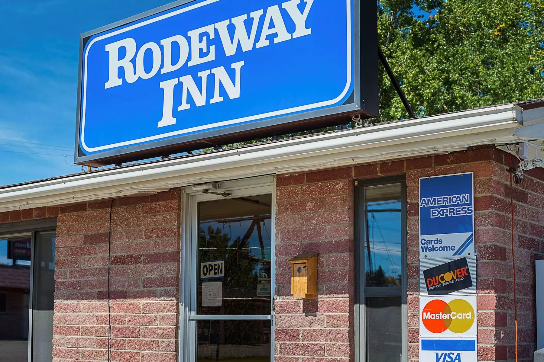 Rodeway Inn - Primary Image