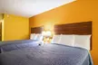 Econo Lodge At Six Flags - Second Medium