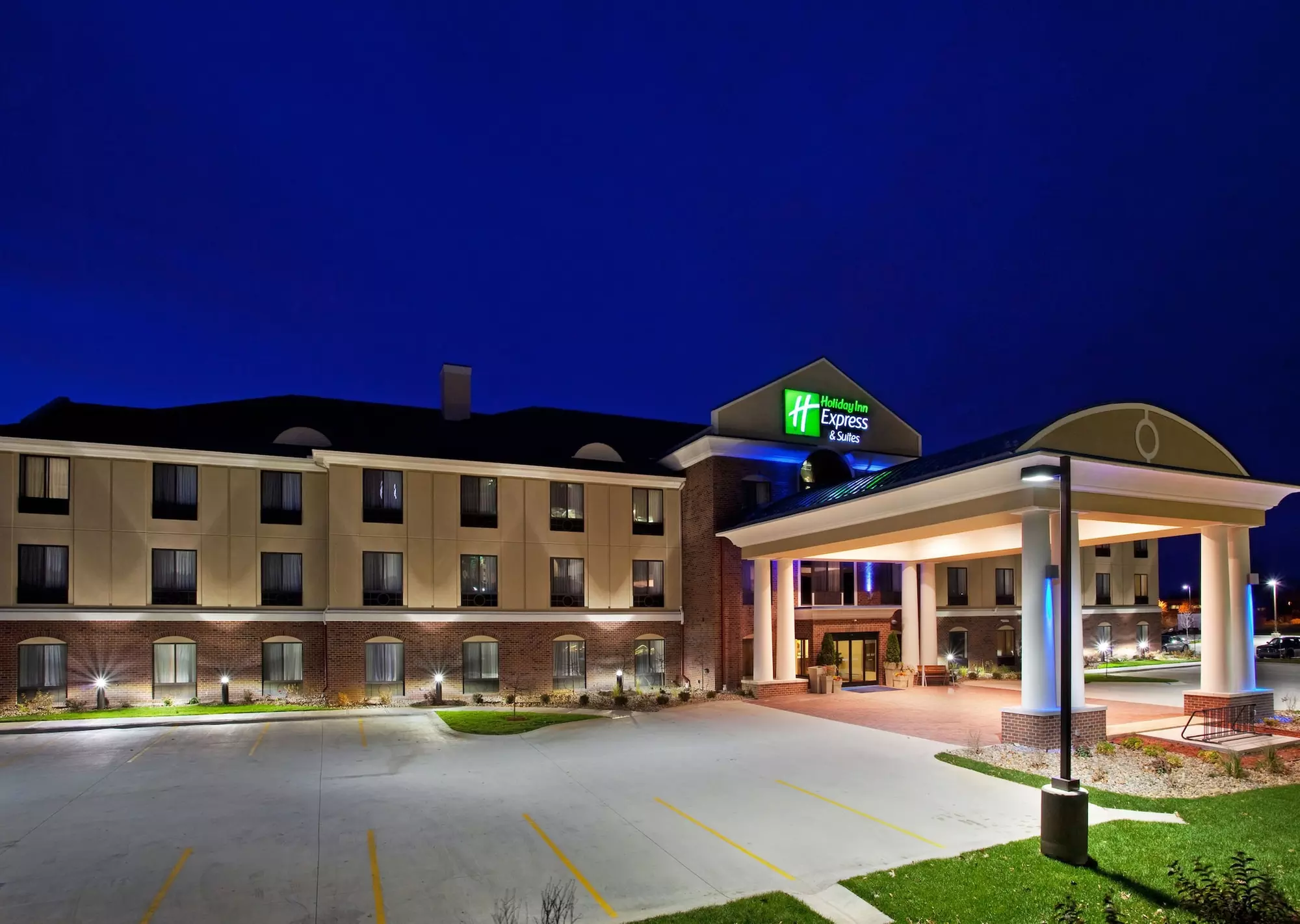 Holiday Inn Express Hotel & Suites East Lansing, an IHG Hotel - Primary Image
