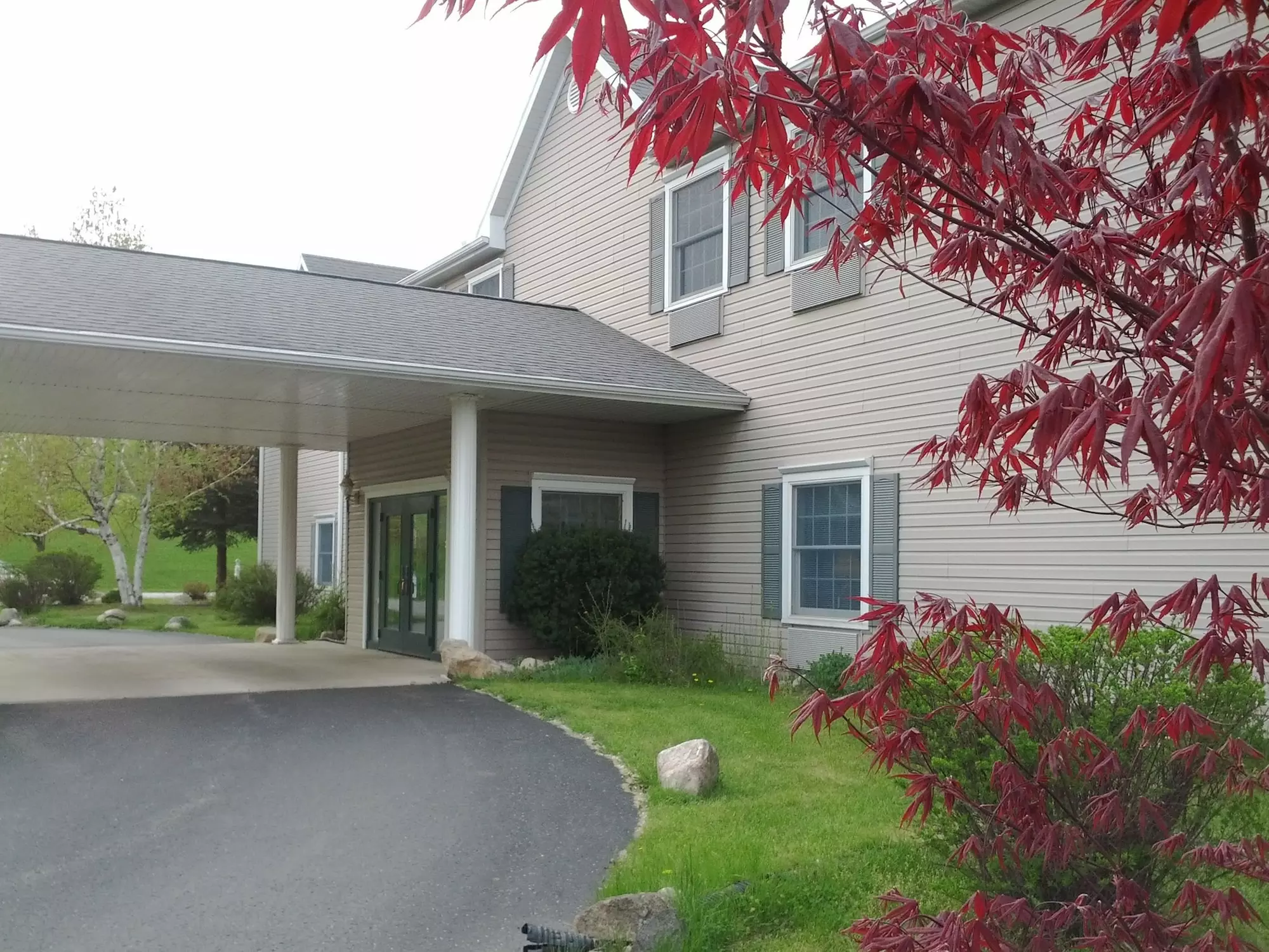 Brook Pointe Inn - Primary Image