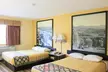 Super 8 by Wyndham Latham/Albany Airport - Second Medium