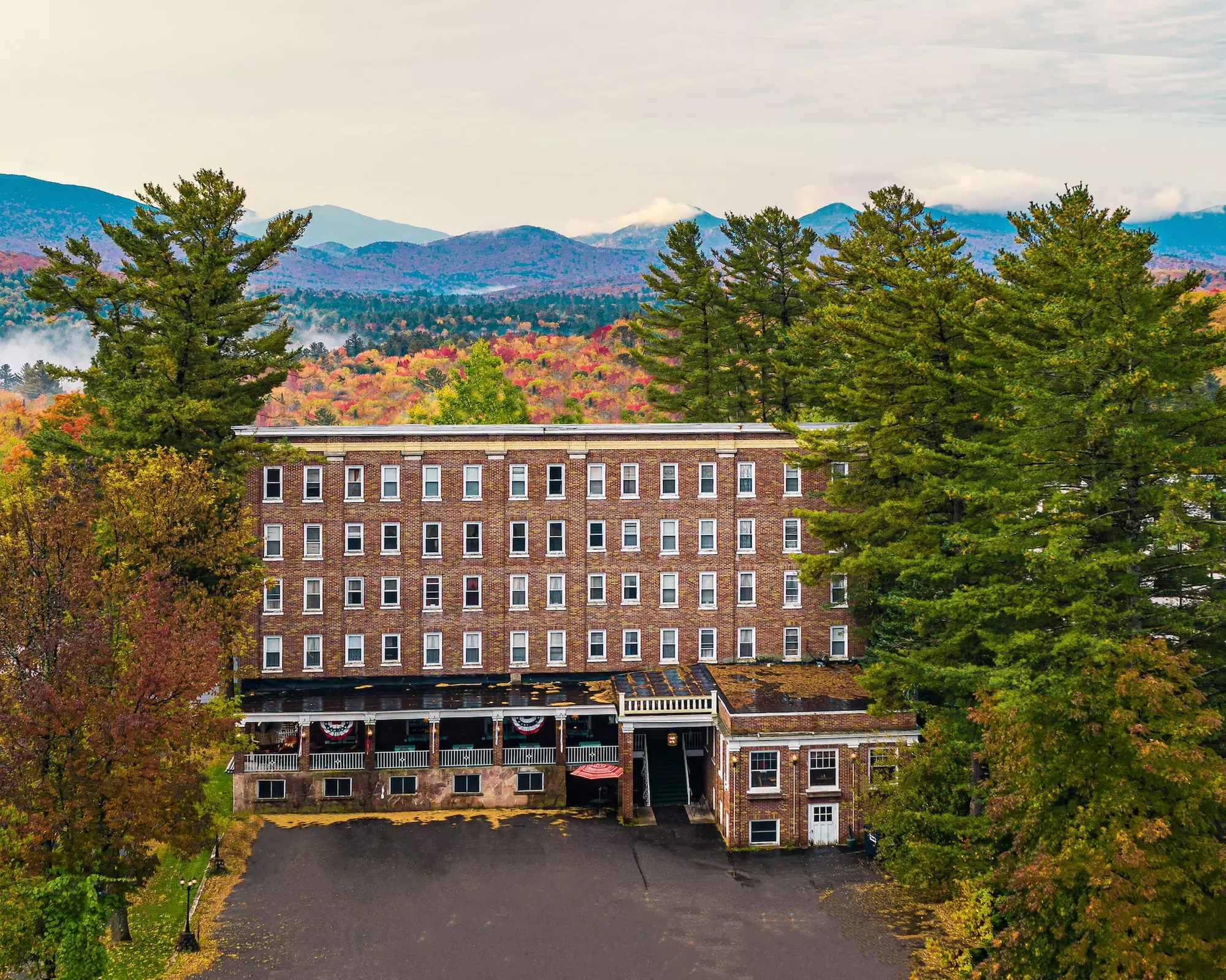 The Pines Inn Lake Placid - Primary Image