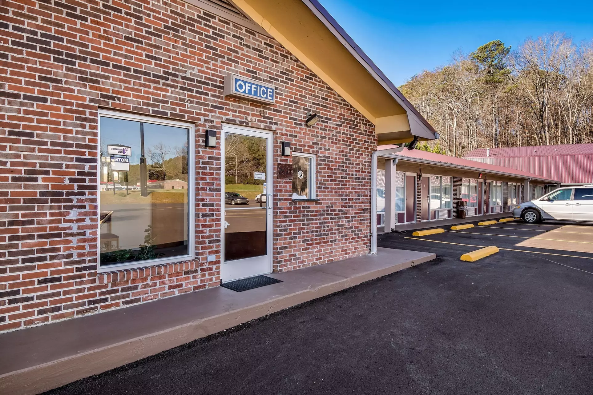 Knights Inn Cleveland, TN - Primary Image