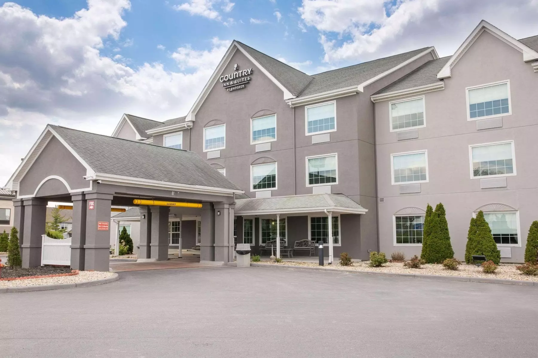 Country Inn & Suites by Radisson, Columbus West, OH - Primary Image