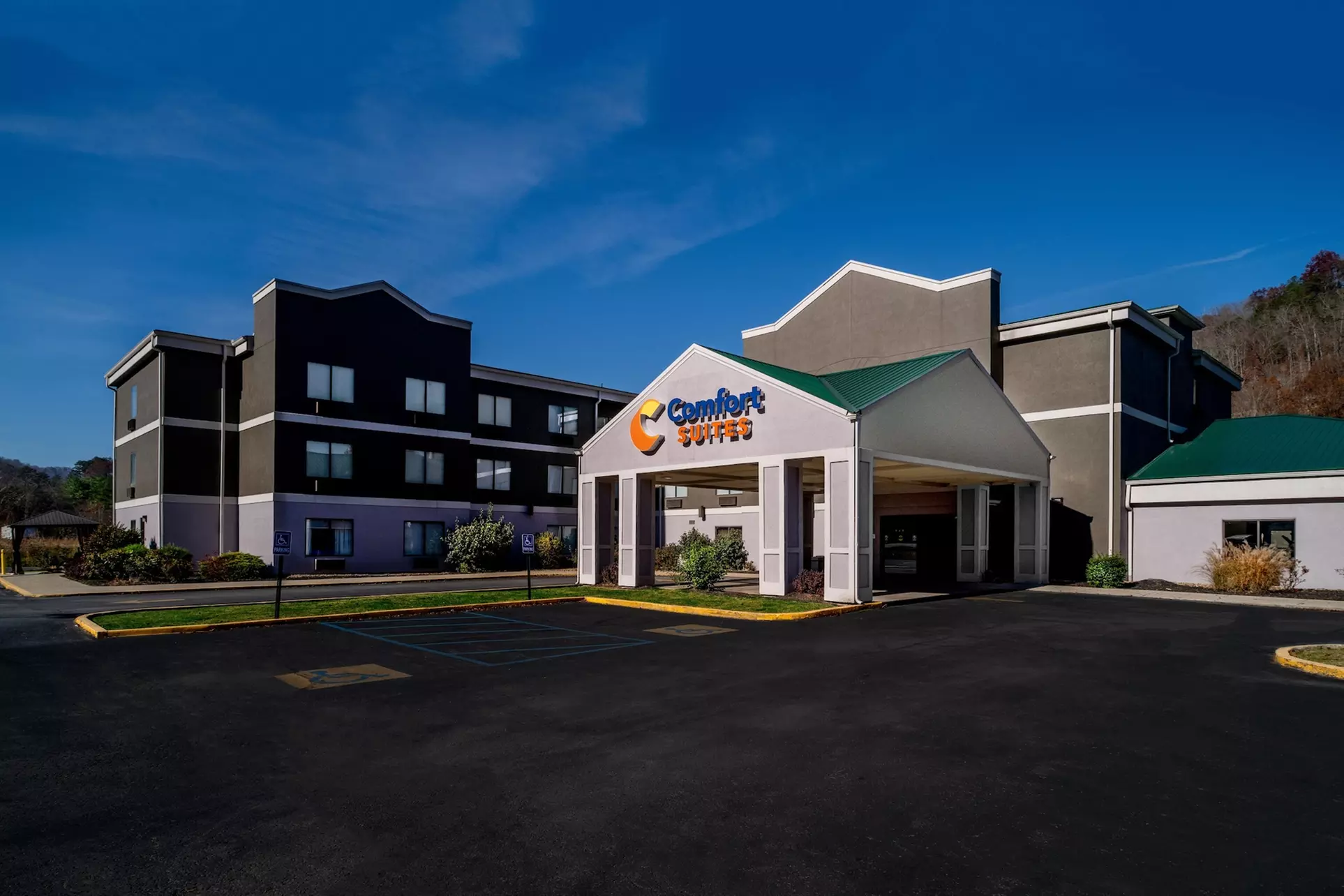 Comfort Suites Prestonsburg West - Primary Image