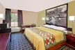 Econo Lodge - Second Medium