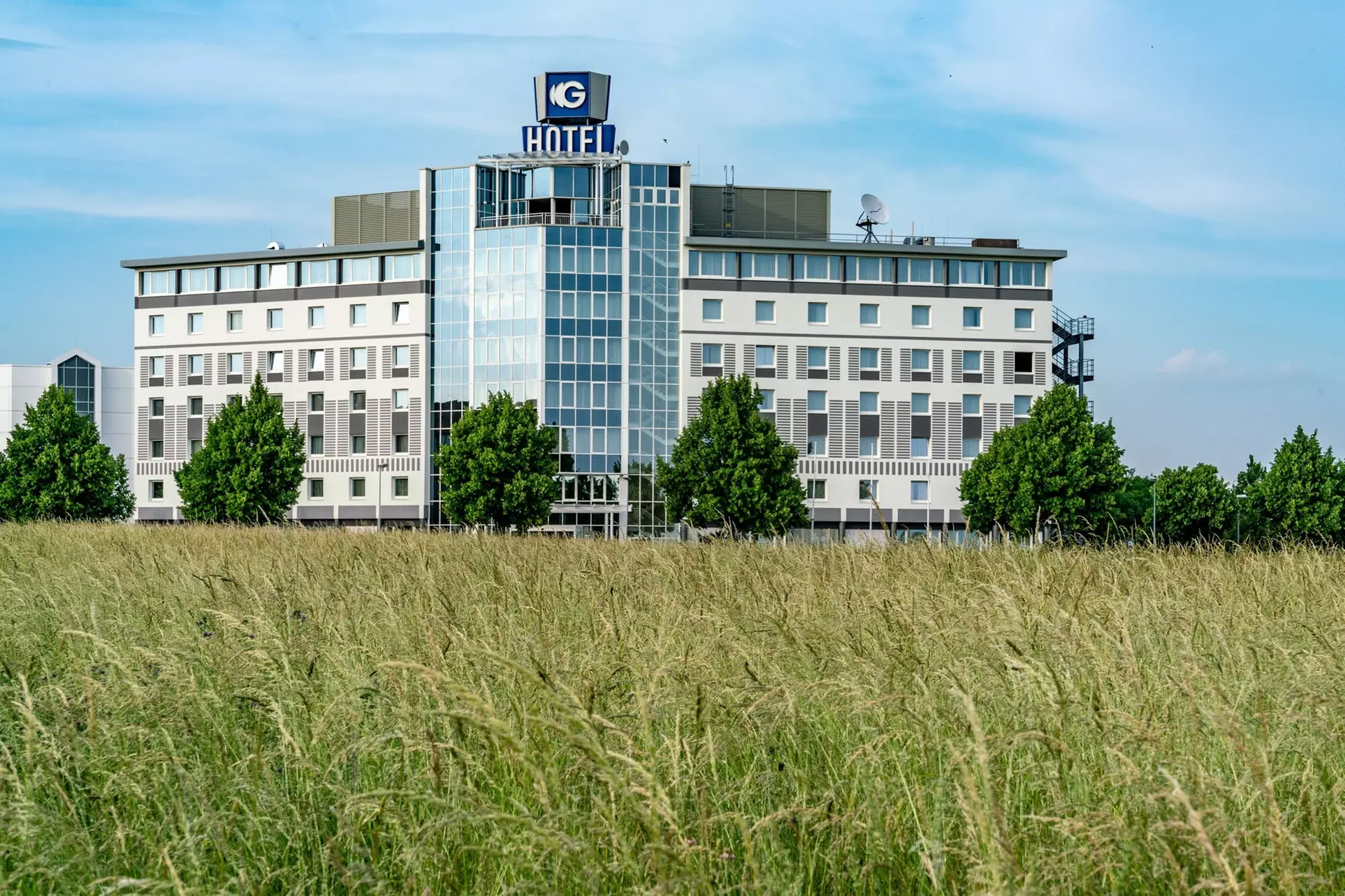 Globana Airport Hotel - Primary Image