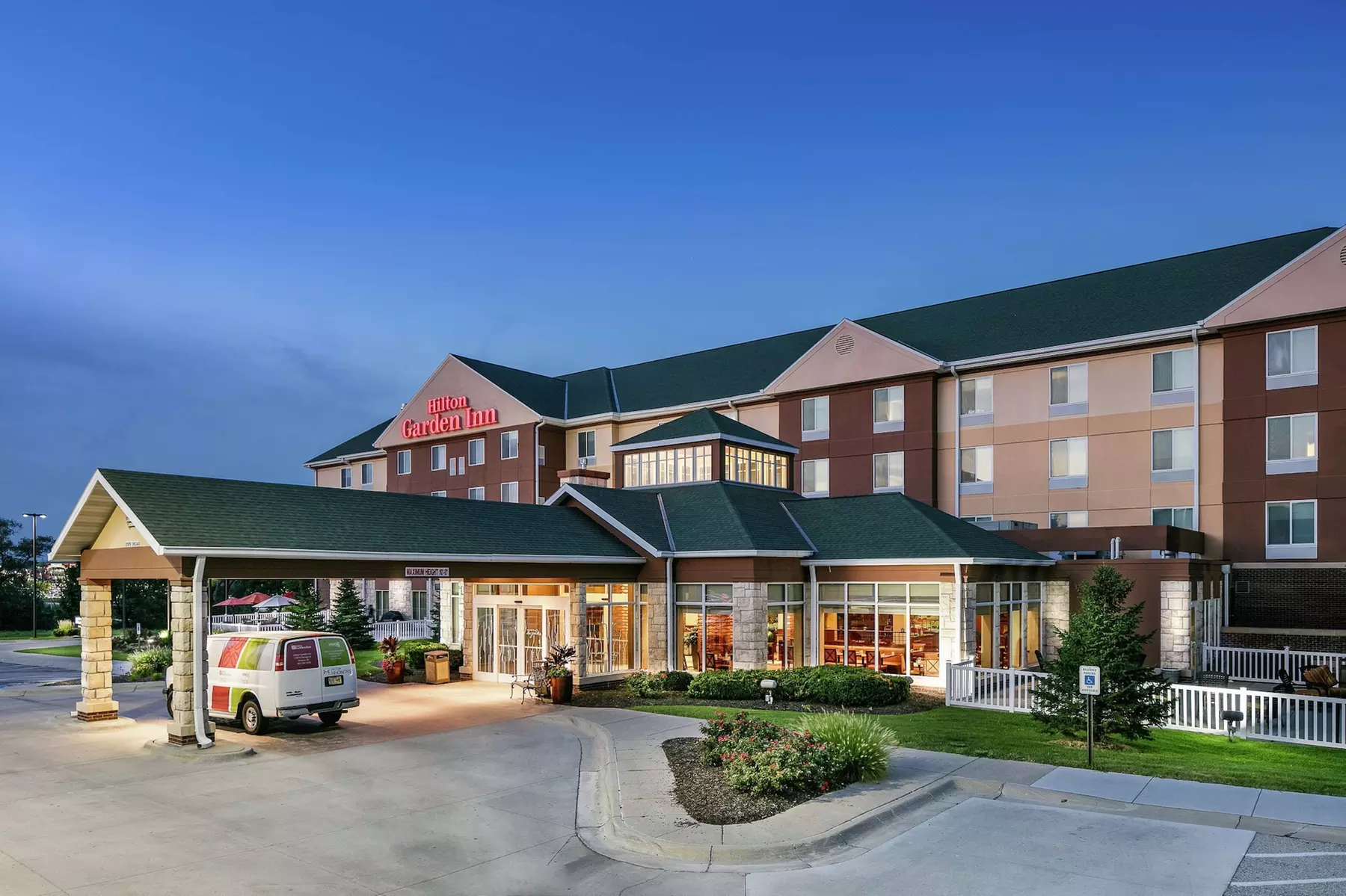 Hilton Garden Inn Omaha West - Primary Image