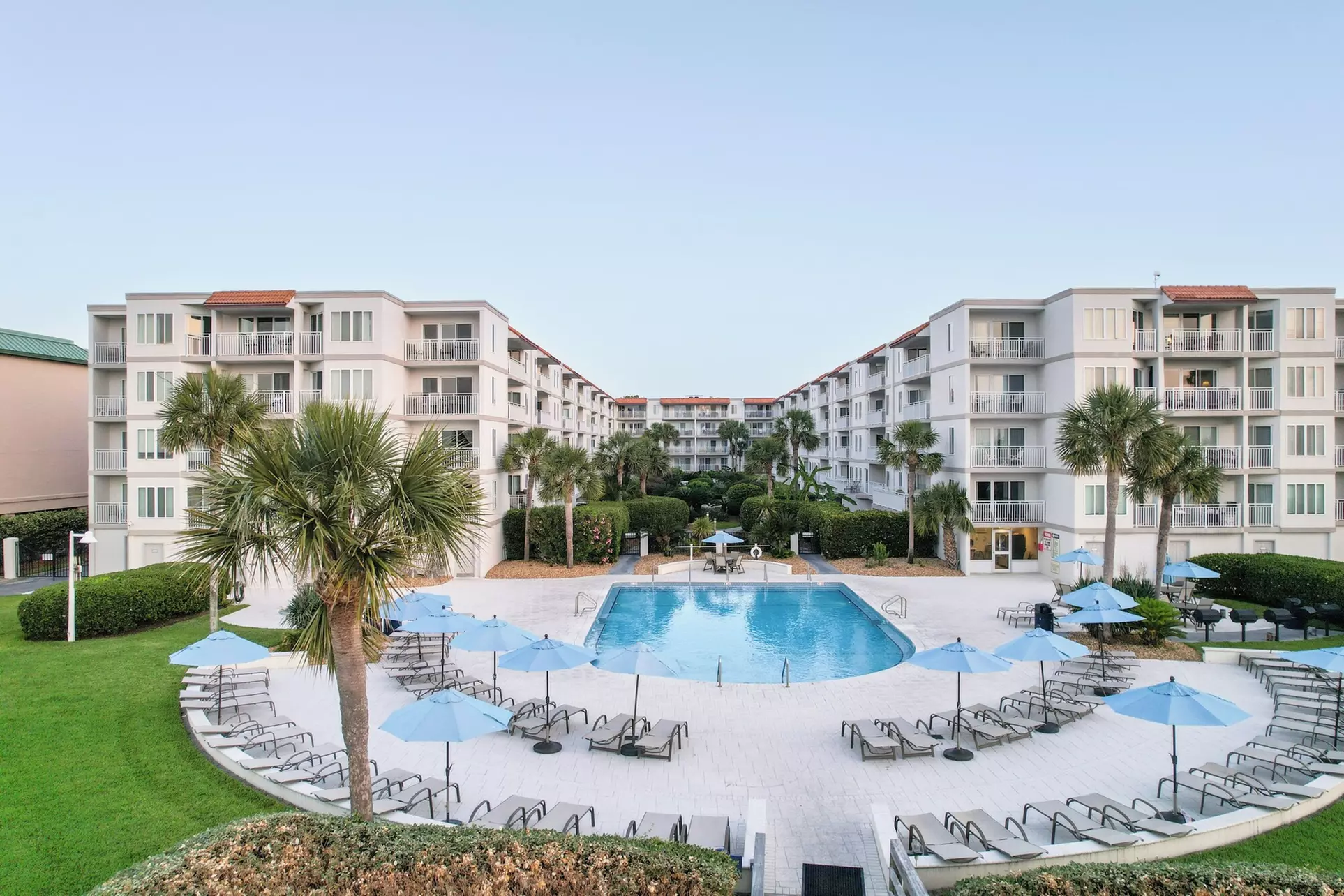 Hodnett Cooper's Beach Club - Primary Image