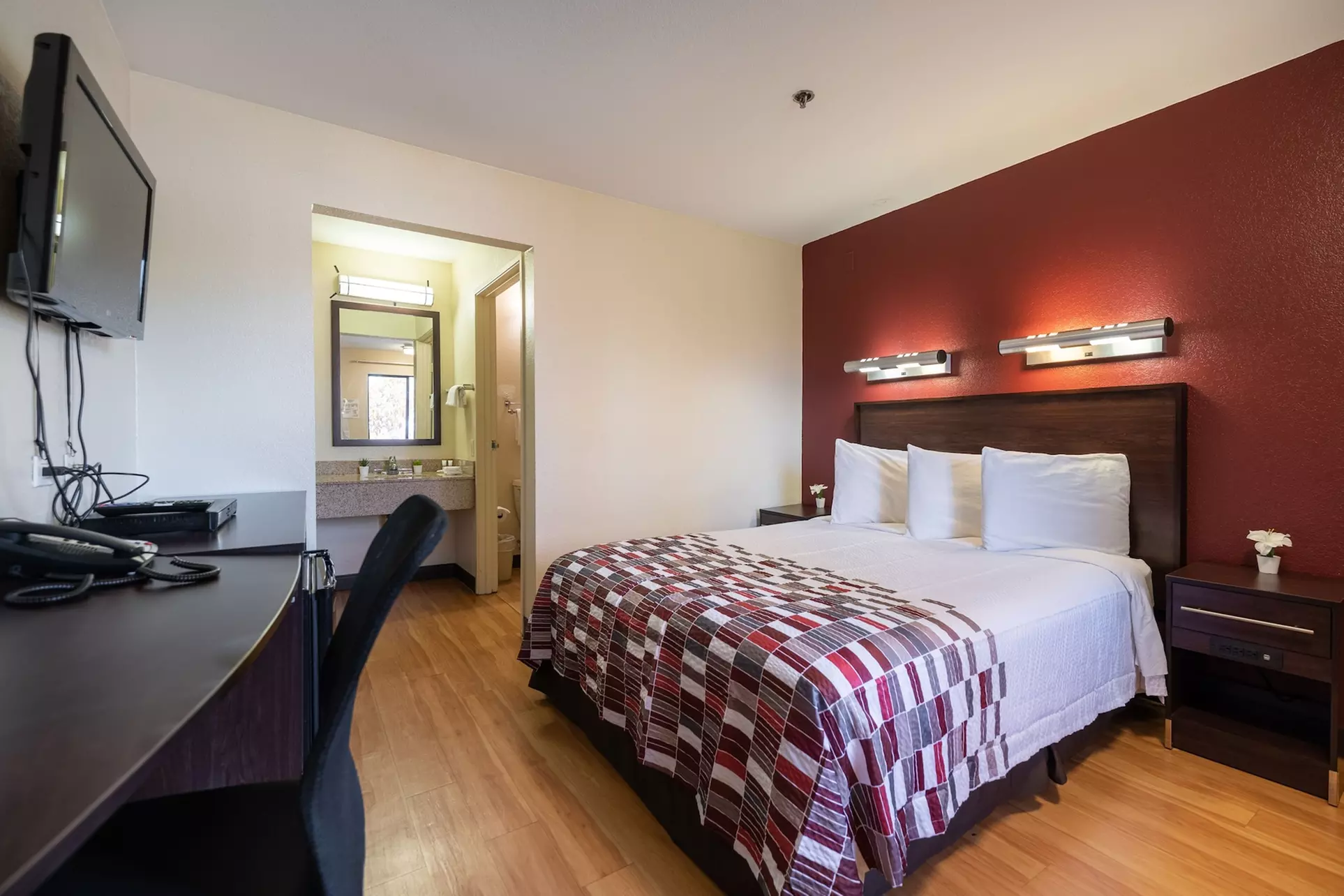 California Inn & Suites Rancho Cordova - Sacramento - Primary Image