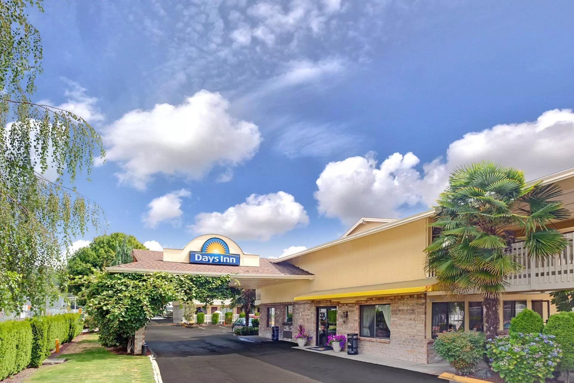 Days Inn by Wyndham Seattle South Tukwila - Primary Image