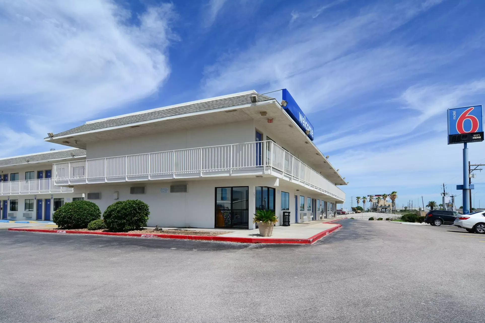 Motel 6 Galveston, TX - Primary Image
