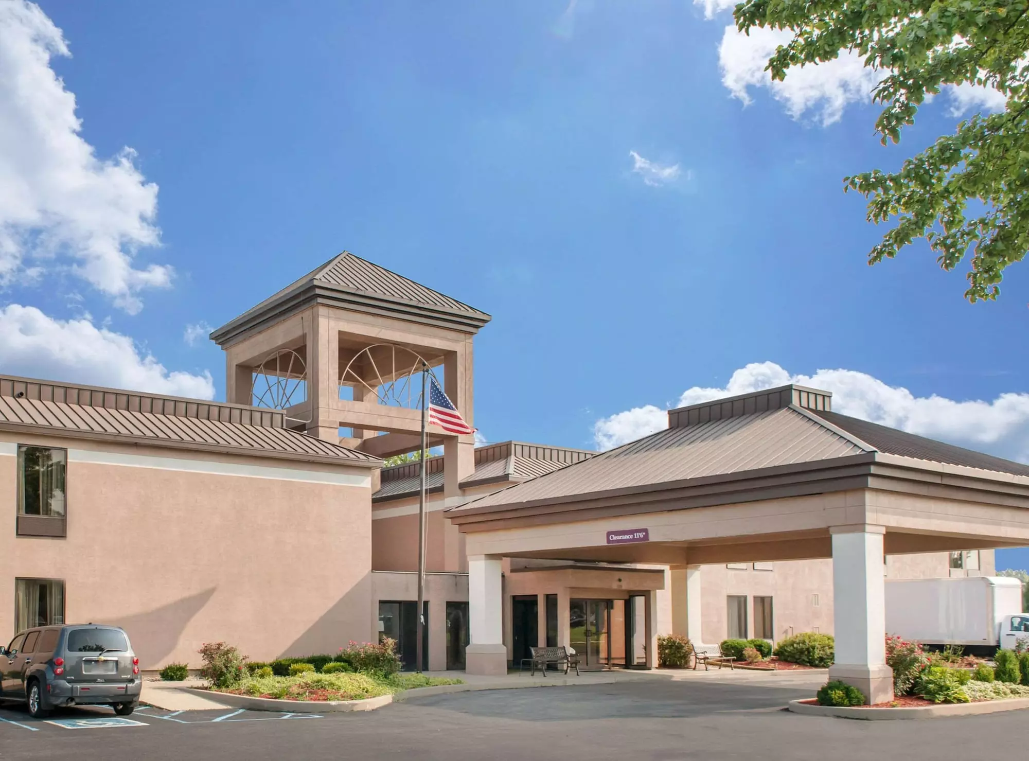 Quality Inn & Suites Near Amish Country - Primary Image