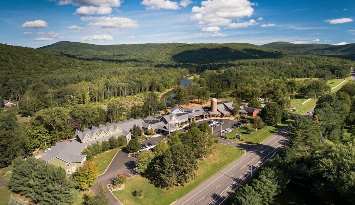 Emerson Resort & Spa