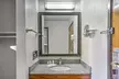 Days Inn by Wyndham Le Roy/Bloomington Southeast - Second Medium