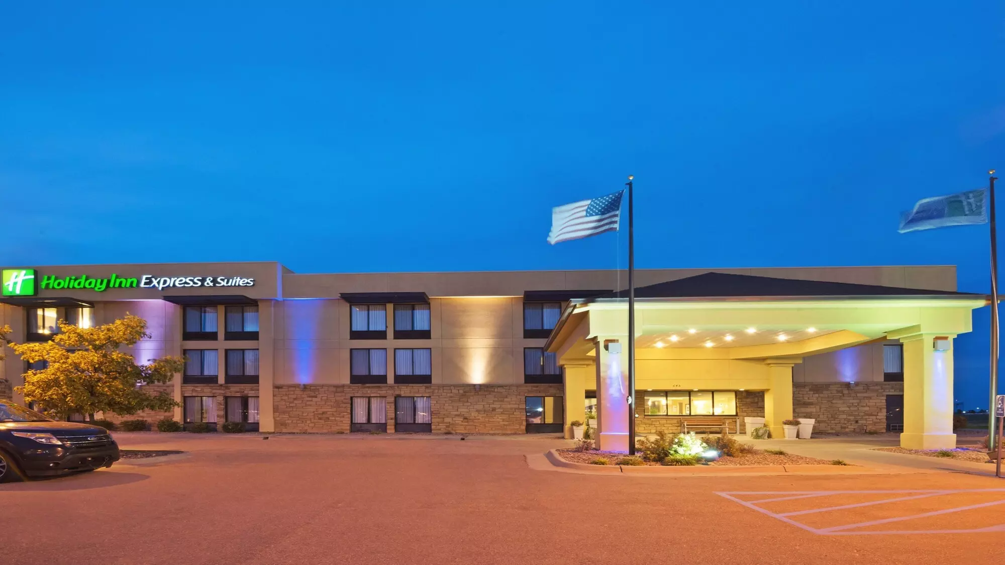 Holiday Inn Express Hotel & Suites Colby by IHG - Primary Image