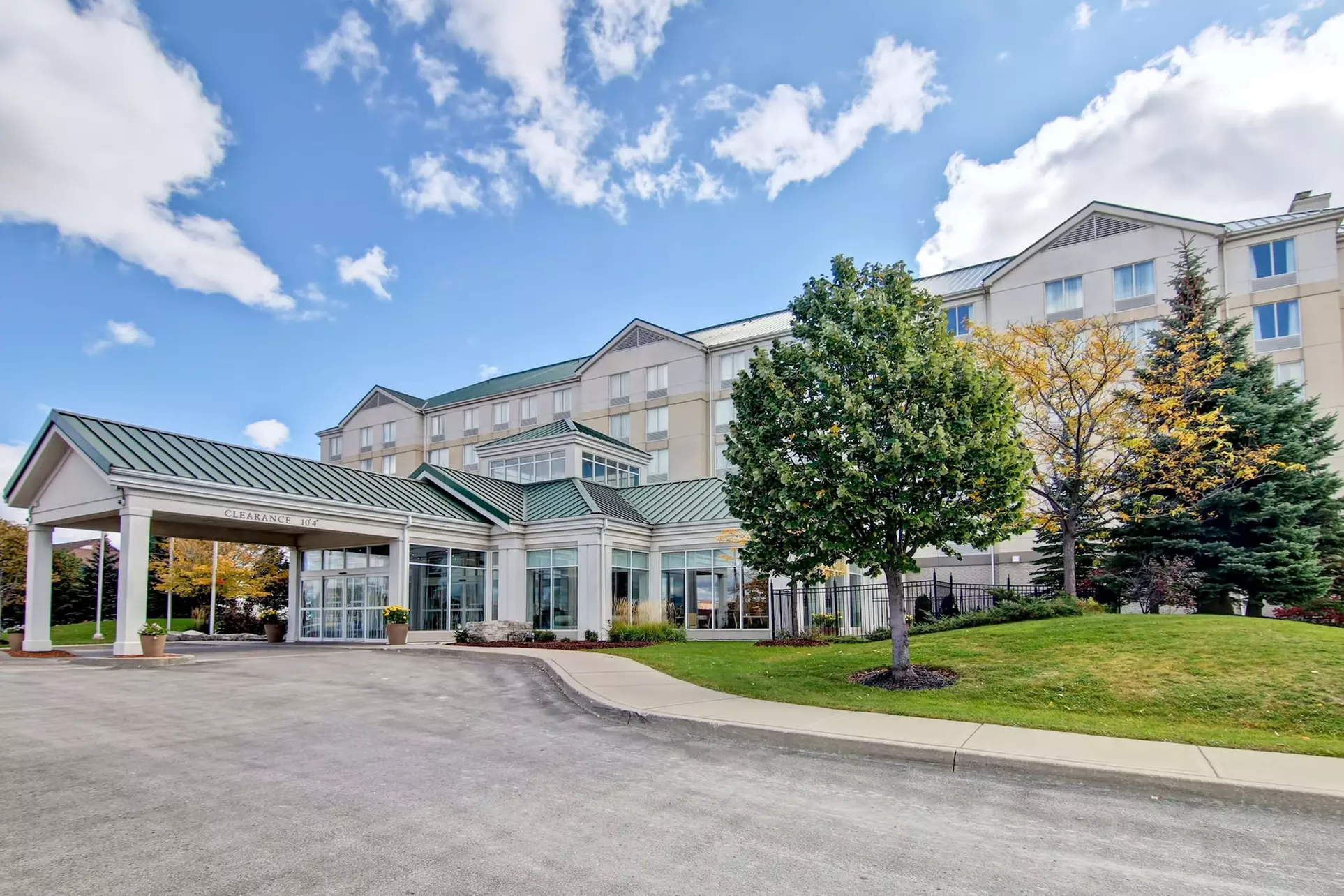 Hilton Garden Inn Toronto - Mississauga - Primary Image