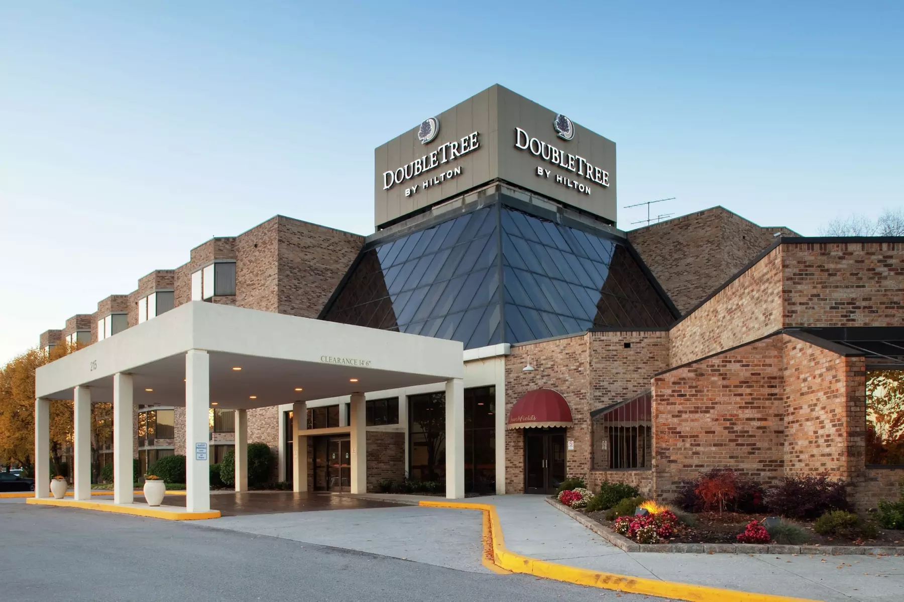 DoubleTree by Hilton Hotel Oak Ridge - Knoxville - Primary Image