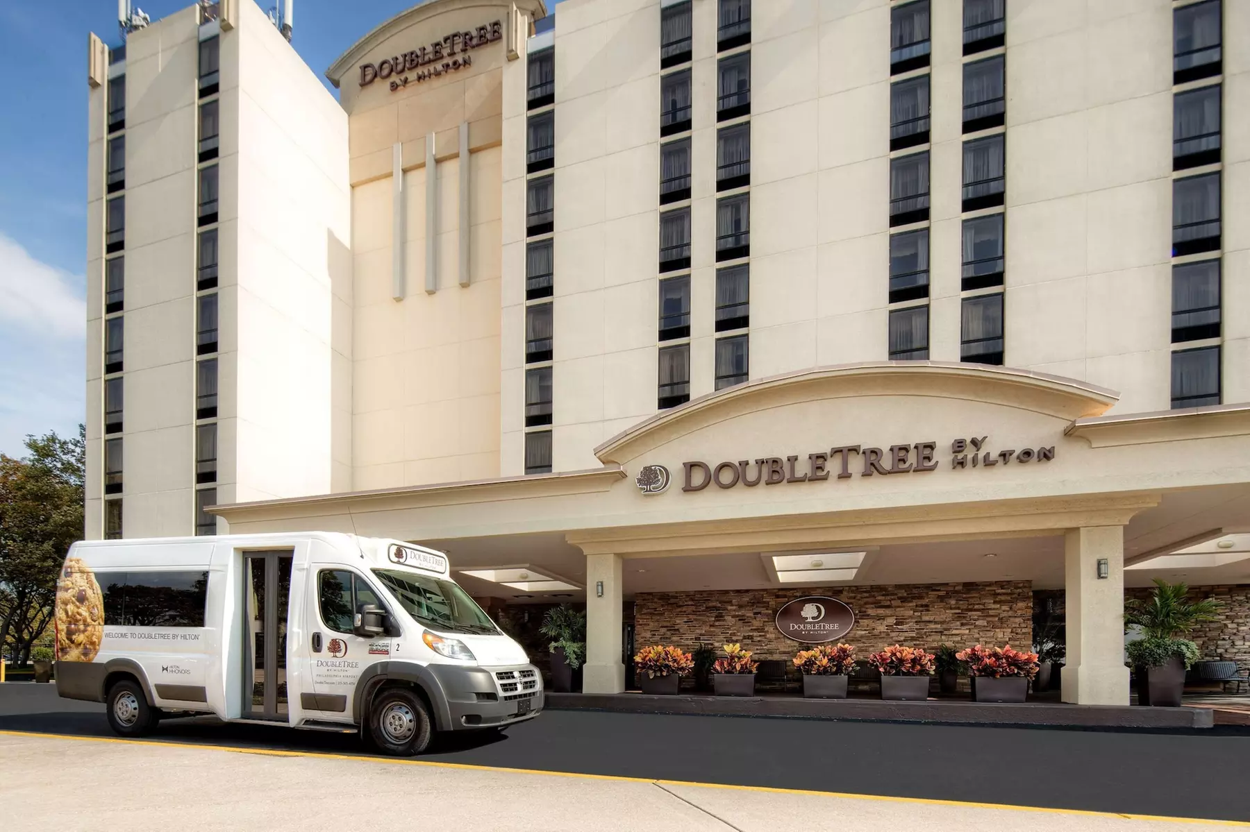 Doubletree by Hilton Philadelphia Airport - Primary Image