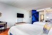Hotel Indigo Jacksonville-Deerwood Park by IHG - Second Medium