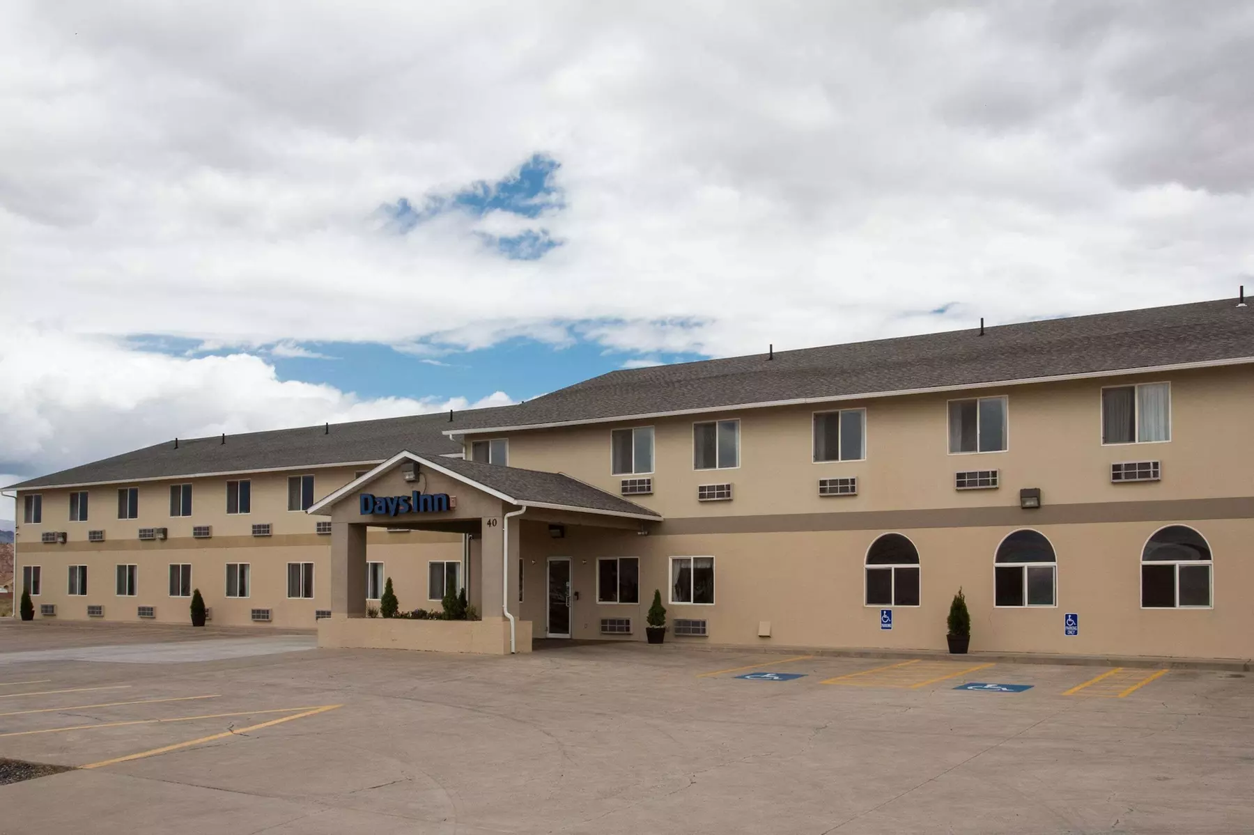 Days Inn by Wyndham Hurricane/Zion National Park Area - Primary Image
