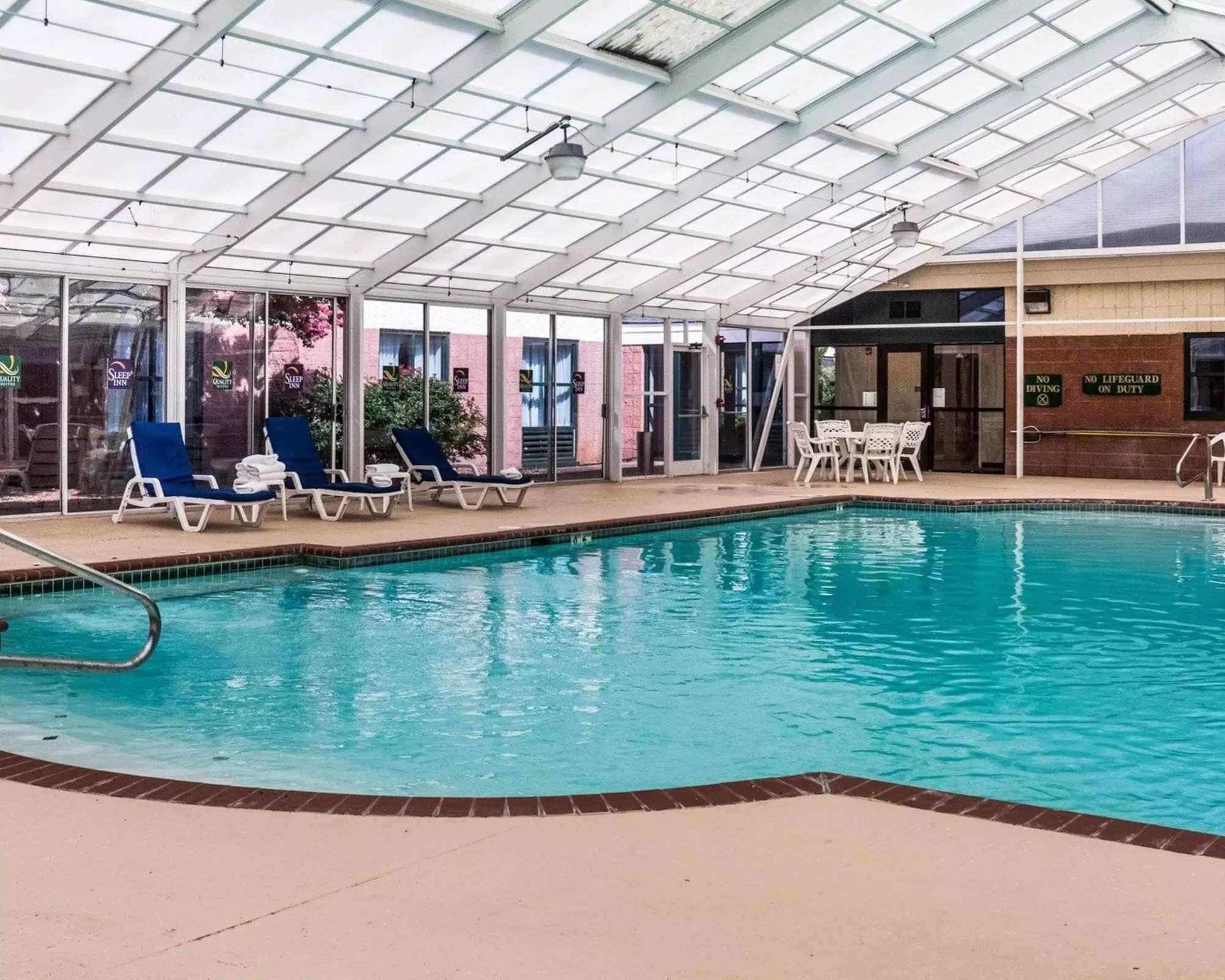 Quality Suites Lake Wright - Norfolk Airport - Primary Image
