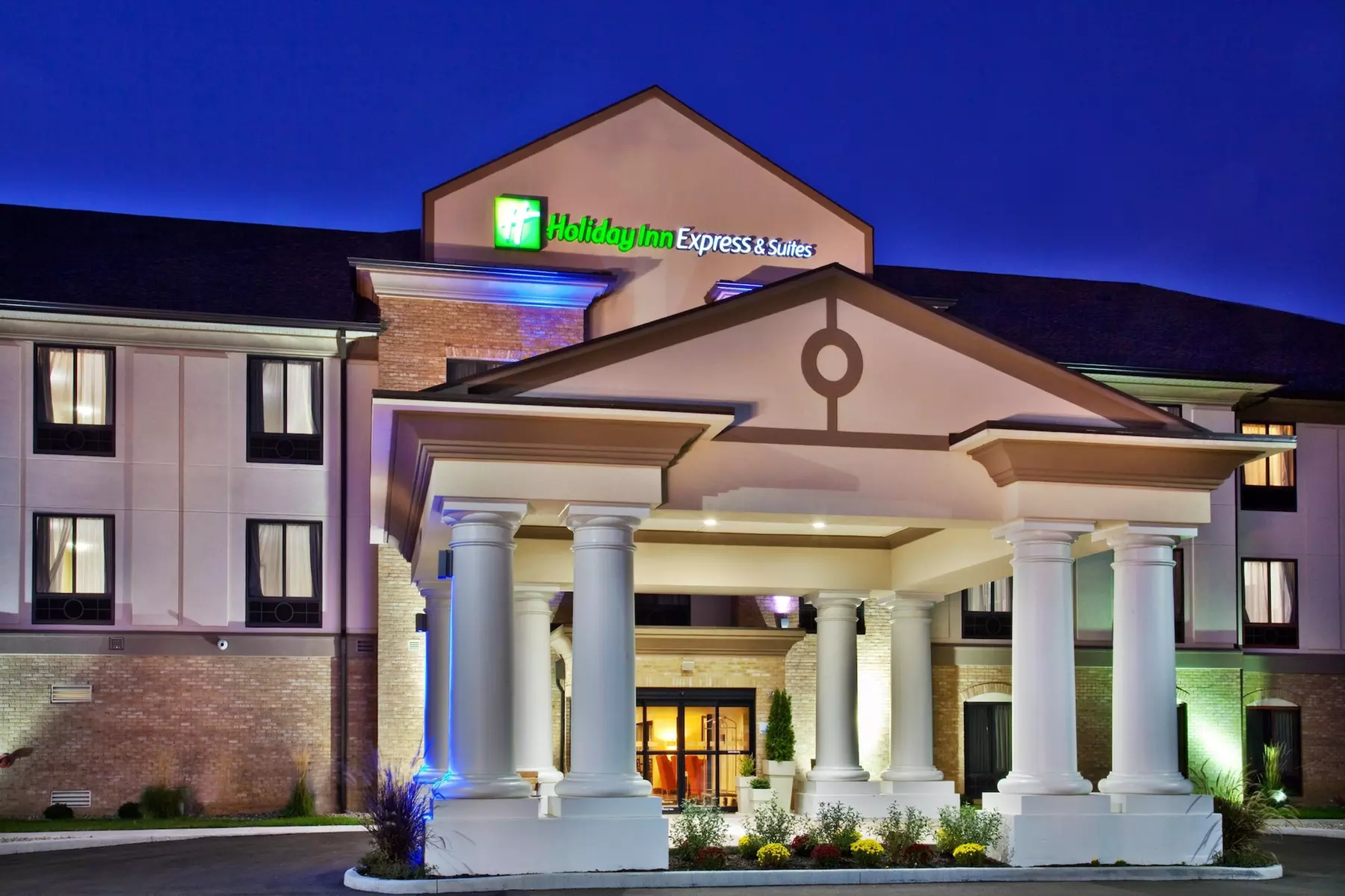 Holiday Inn Express Hotel & Suites Crawfordsville by IHG - Primary Image