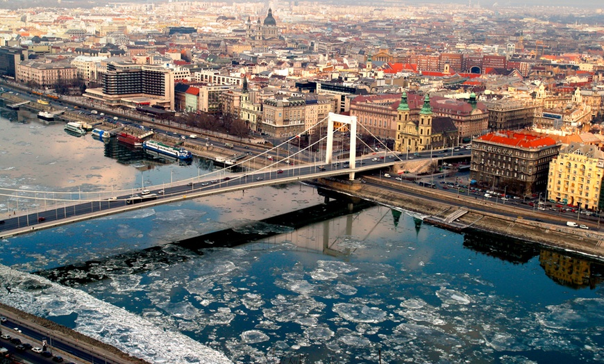 Image 6: ✈ Budapest: 2 or 3 Nights with Return Flights