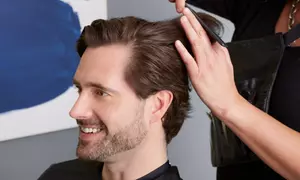 Instant beauté masculine : taille barbe et/ou shampoing avec coupe classique dégradée (jusqu'à 39% de réduction)