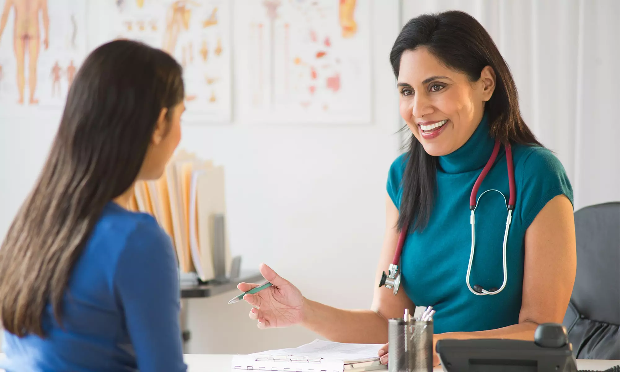 Visita ginecologica e senologica più ecografia transvaginale, senologica, renale e tiroidale - Primary Image