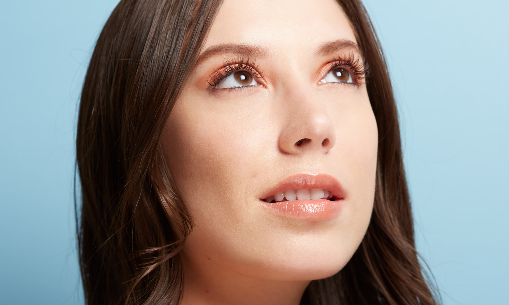 Full Set of Mink, Xtreme, or Volume Eyelash Extensions for a Glam Look