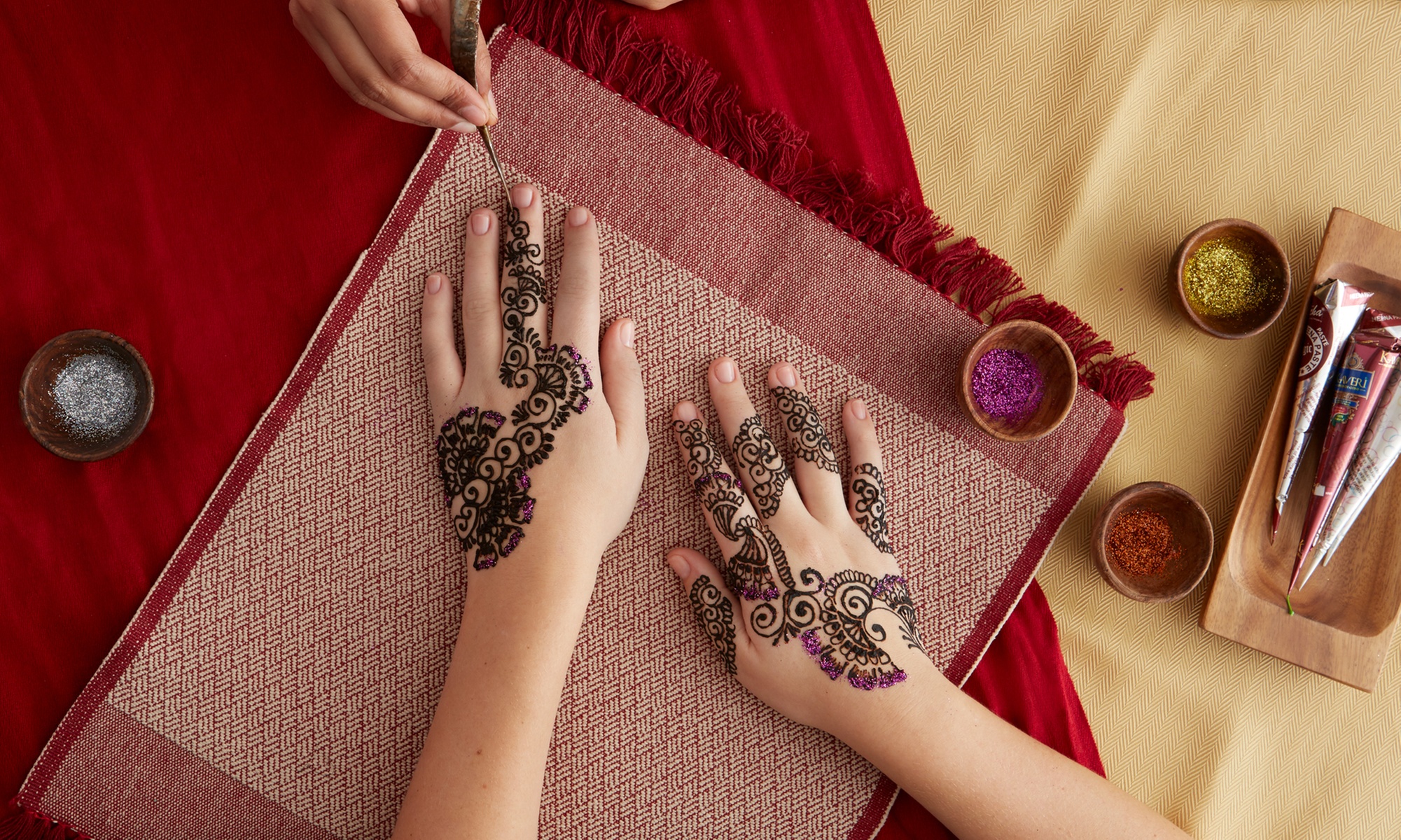 Custom Hand-Drawn Henna Tattoos for Creative Expression