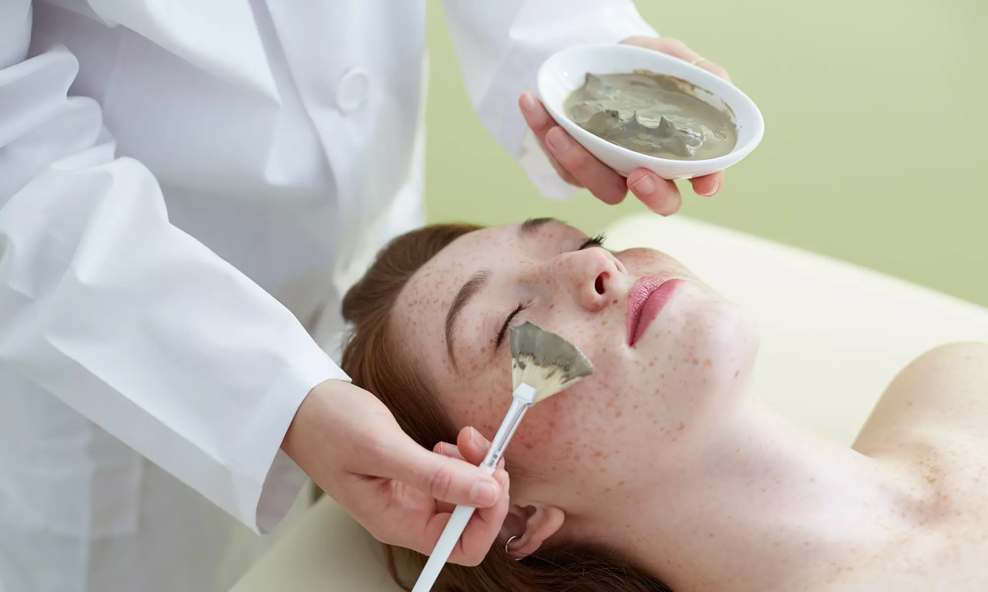 Up to 52% Off on HydraFacial at SumMerz Spa - Primary Image