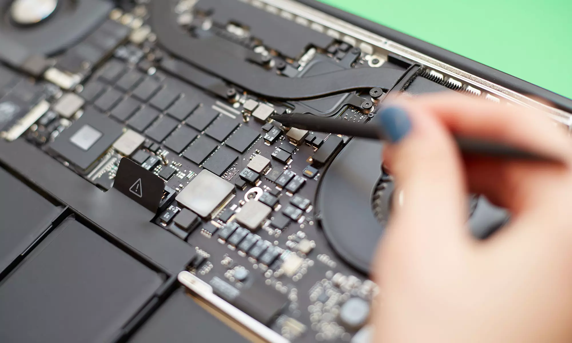 Diagnostic Test with Virus Removal or Hard Drive Data Recovery from Geek Girl Repairs (Up to 66% Off)  - Primary Image