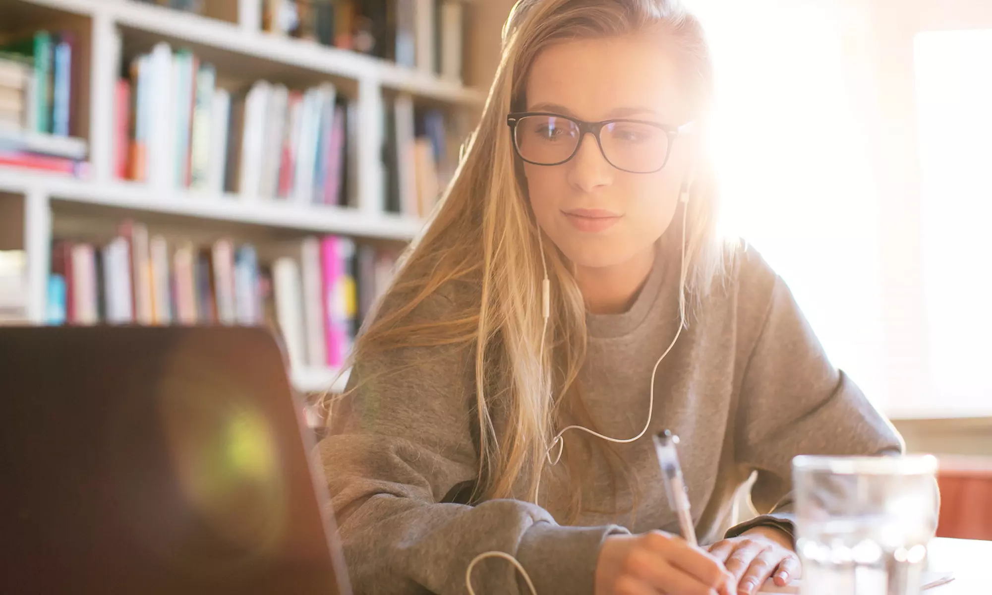 $10 for $20 Towards Three Trial-Length or Two Full-Length Live Online Language Lessons from italki - Primary Image