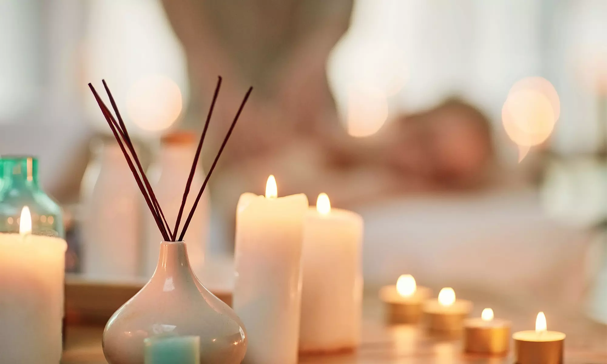 Essential-Oil Kit with Introductory Aromatherapy or Essential Oils Course at Pathways To Light (Up to 27% Off) - Primary Image