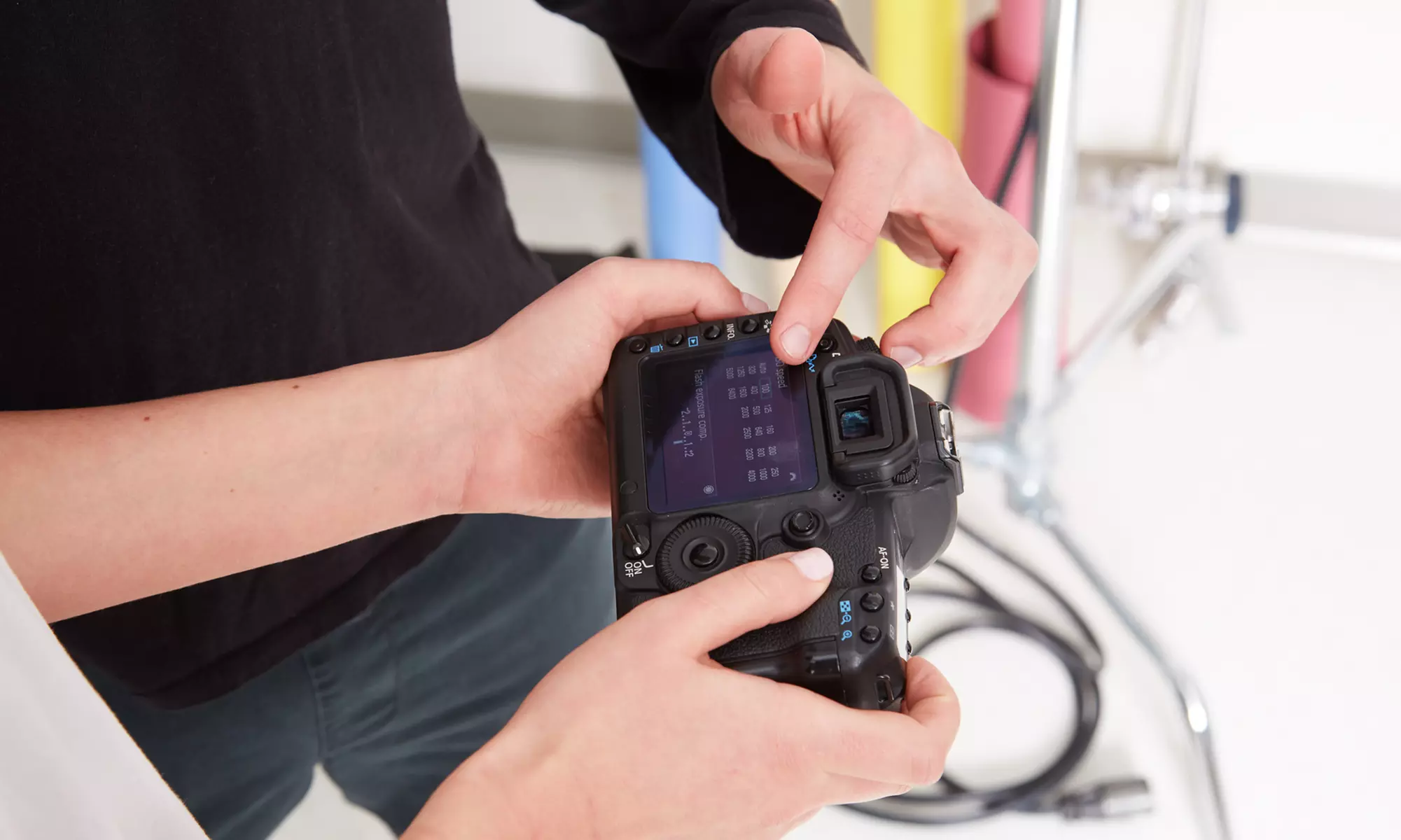 Join our Basic Photography Online or Lifetime Membership to 2500+ Courses at Training Express (Up to 63% Off) - Primary Image