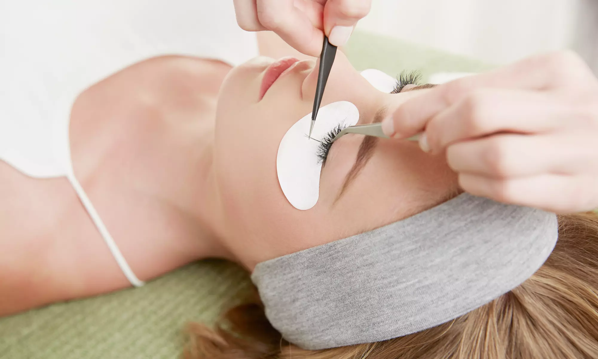 One Full Set Of Eyelash Extensions with an Optional Two-Week Fill at Pretty Nails & Lashes (Up to 55% Off) - Primary Image