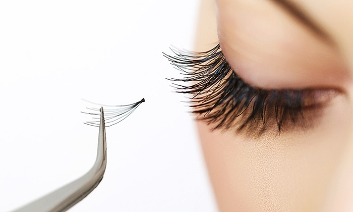 cluster eyelash extensions