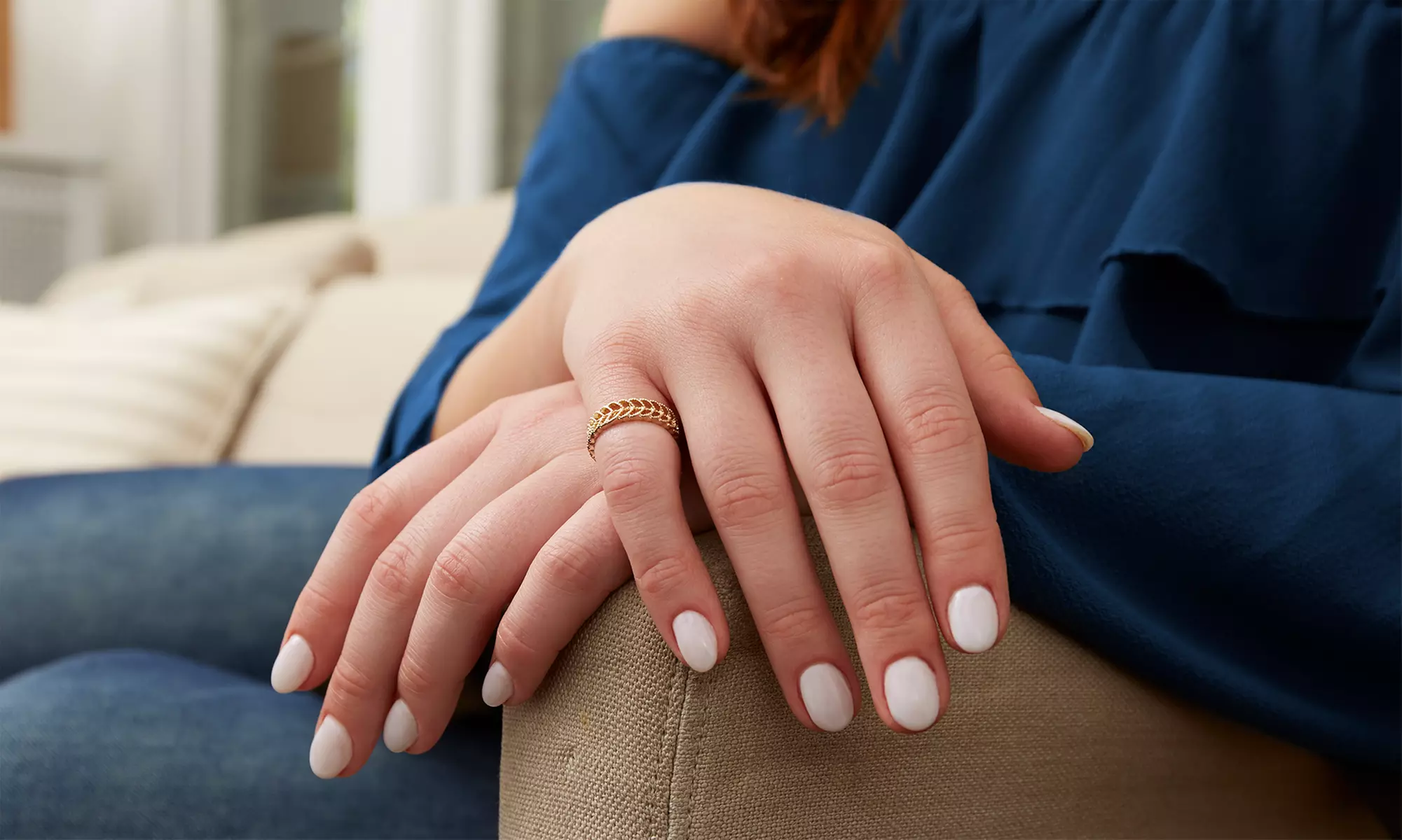 Un manicure con semipermanente e ricostruzione unghie al centro New Look Estetica (sconto fino a 72%) - Primary Image