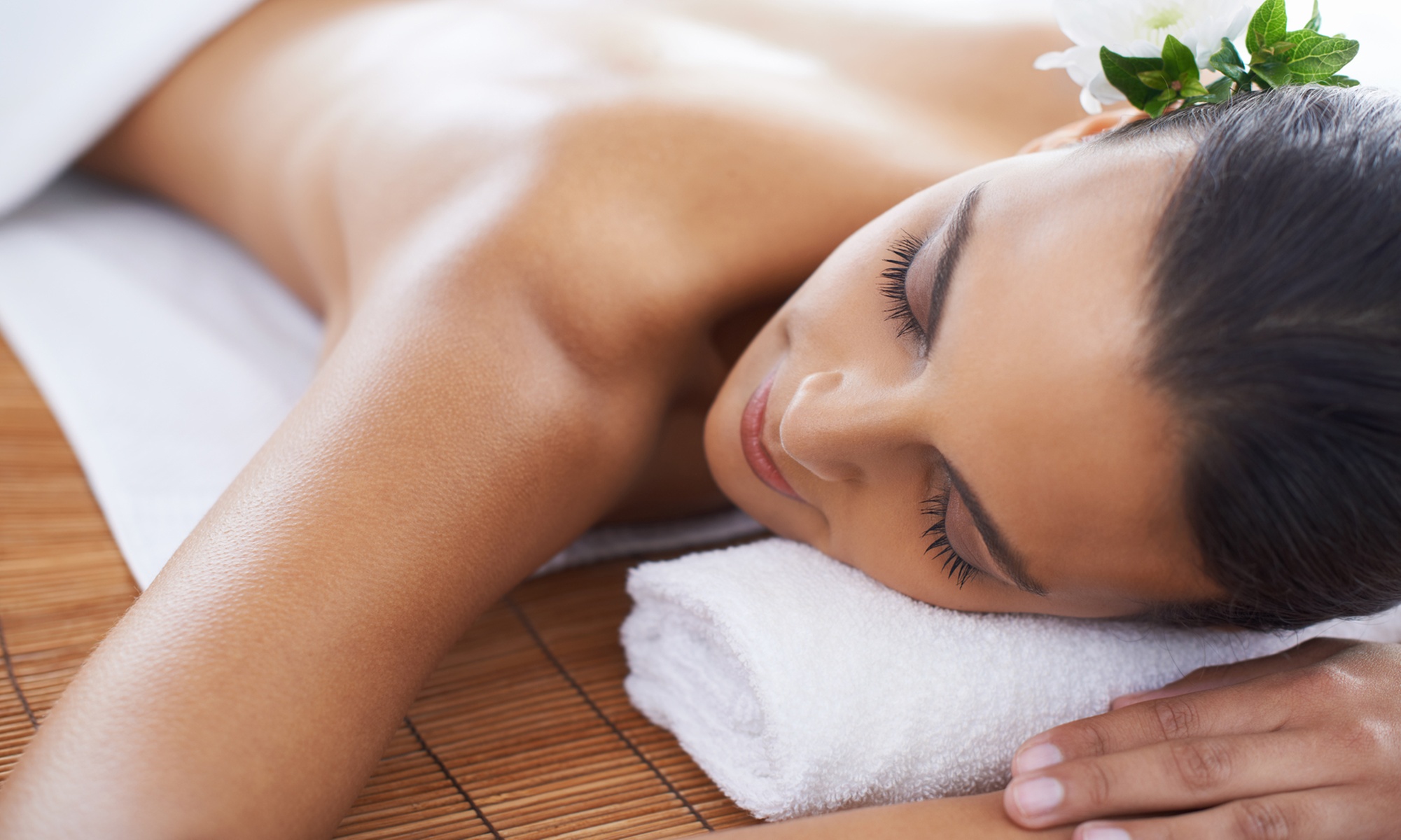60-Minutes Hot Stone Bodywork for Couples and Individuals