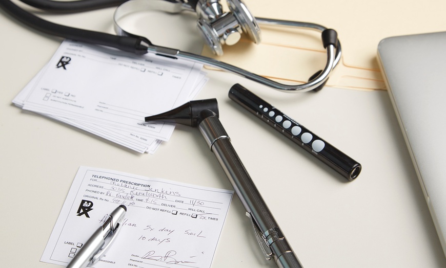 Image 1: Certificado médico psicotécnico para obtención o renovación de carnets