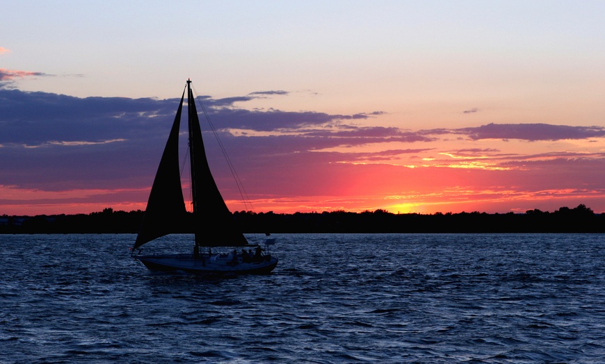 Image 5: ✈ Iceland, Niagara & New York: 6 or 9 Nights with Hotel Stay & Flights