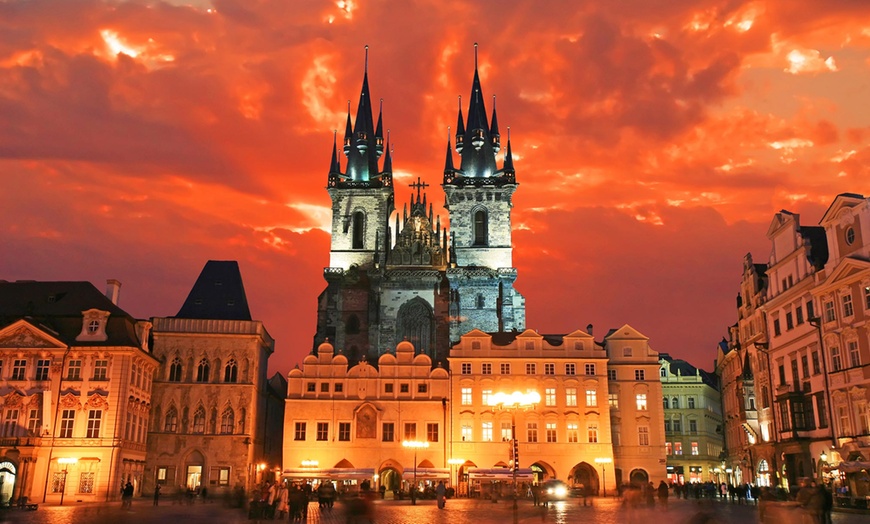 Image 1: Prague: 1- to 3-Night 4* Stay with Breakfast 