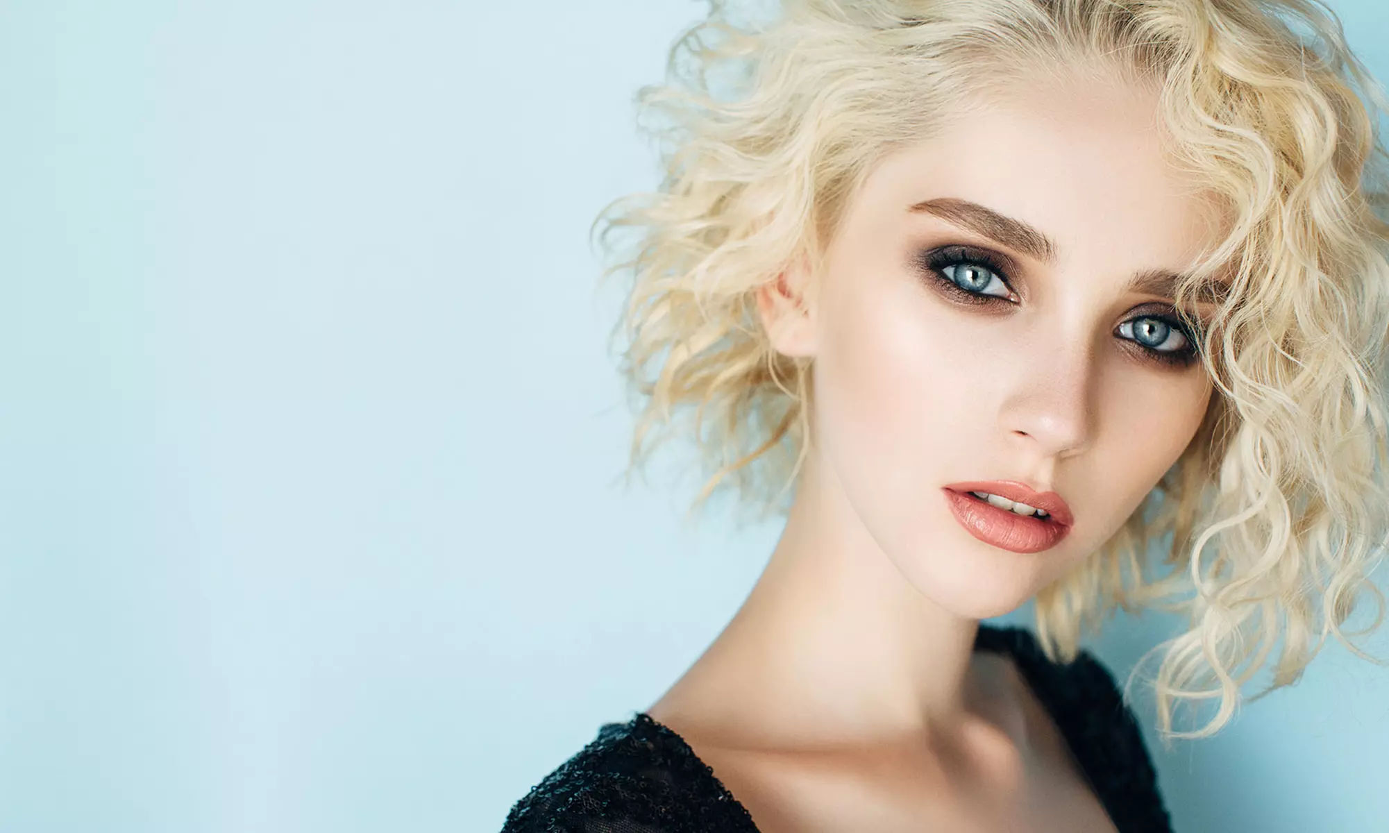 Haircut, Condition & Blowdry w/Ombre Half Highlights Or Full Highlight