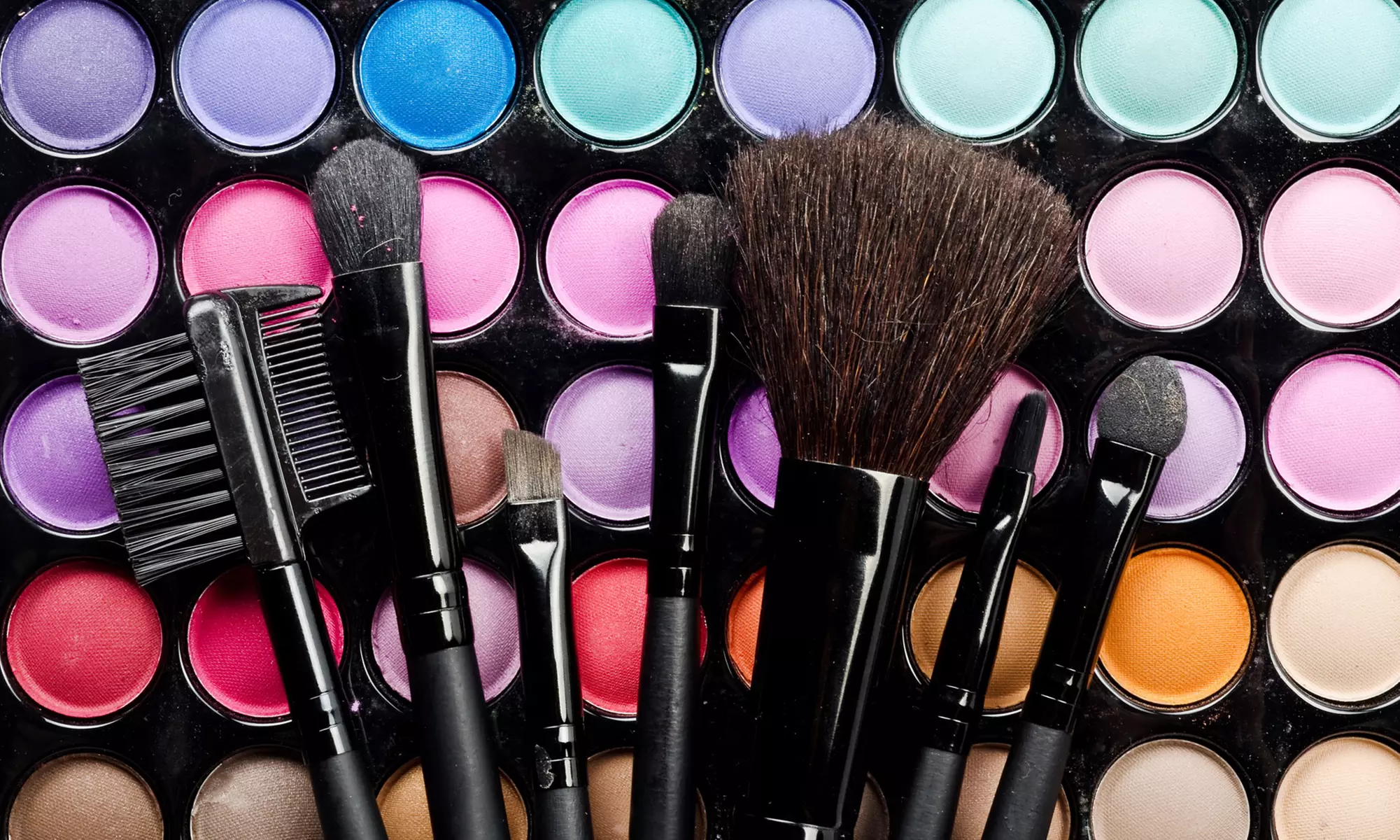 Kurs online: makijaż z certyfikatami za 39 zł z MG Centrum Szkoleń i Korepetycji - Primary Image